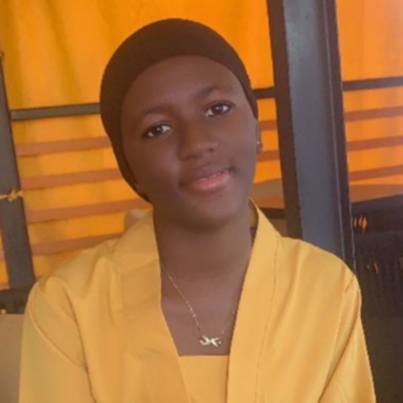 Najeeba titiyaka alidu 